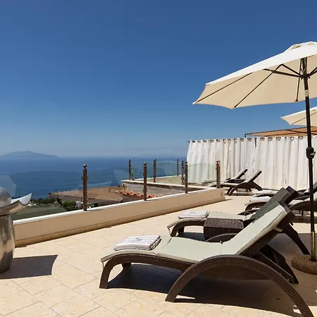 Monte Solaro B&B 아나카프리