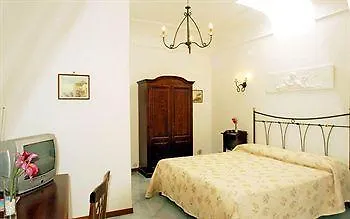 B&B Monte Solaro 아나카프리