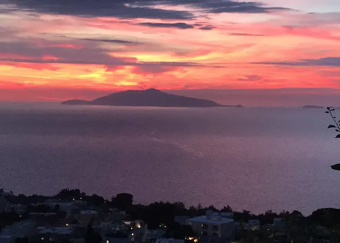 Monte Solaro Bed & Breakfast 4*