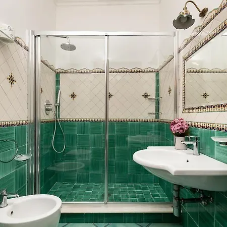 Monte Solaro Bed & Breakfast 4*