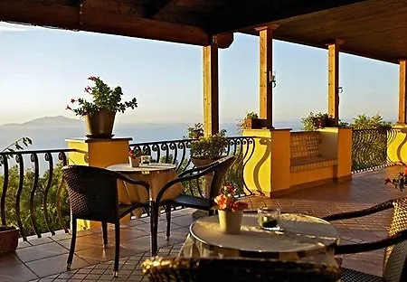 Alojamento de Acomodação e Pequeno-almoço Monte Solaro Anacapri (Isola di Capri)