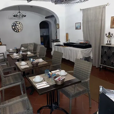 Monte Solaro Bed & Breakfast 4*