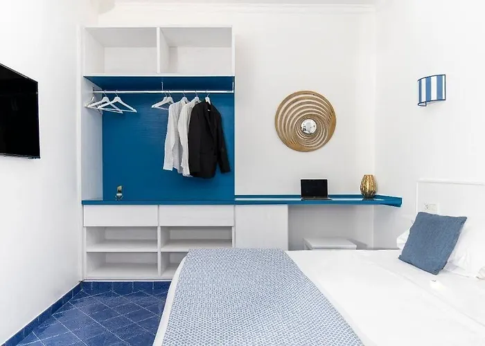 モンテ ソラーロ ベッド ＆ ブレックファースト ベッド・アンド・ブレックファスト 4*