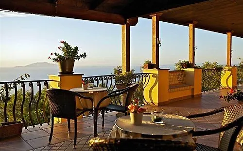 Alojamento de Acomodação e Pequeno-almoço Monte Solaro Anacapri (Isola di Capri)